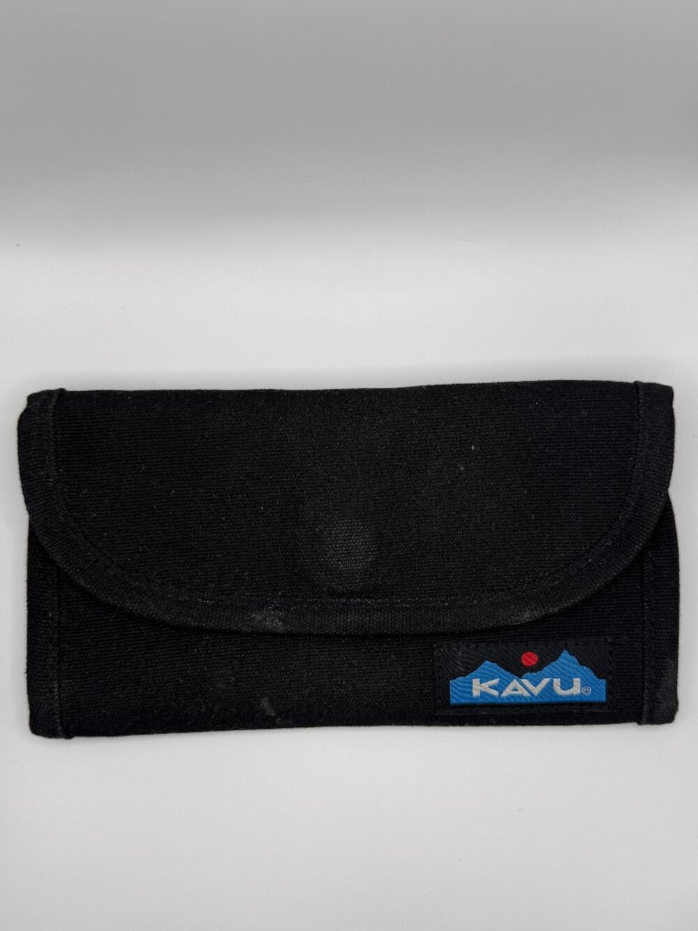 Kavu Big Spender Tri-Fold Wallet Clutch – Black